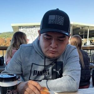 Meet your Posher, Edmar oswaldo